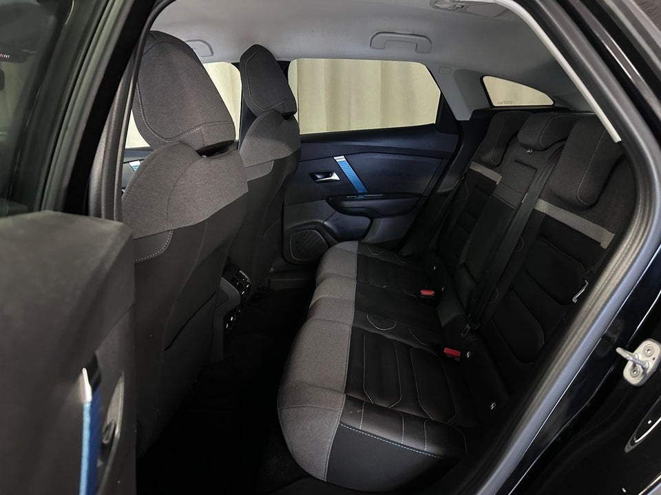 Citroën ë-C4 50 Shine 5d