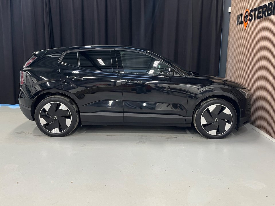 Volvo EX30 Twin Performance Ultra 5d