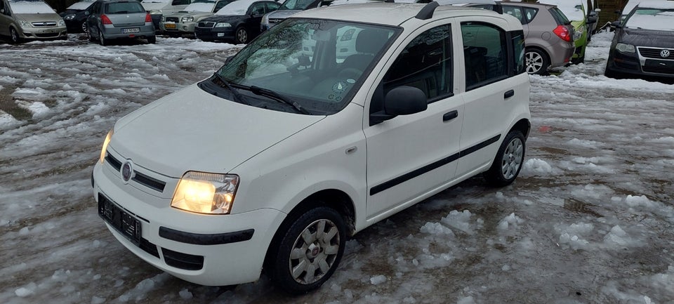 Fiat Panda 1,2 69 Dynamic 5d