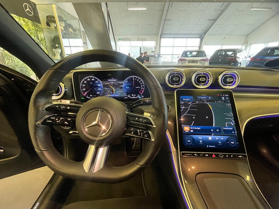 Mercedes C300 e 2,0 AMG Line stc. aut. 5d