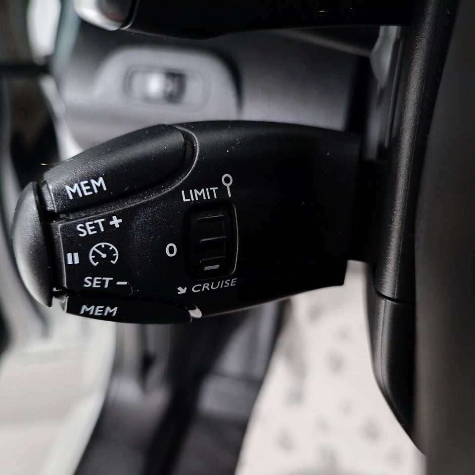 Peugeot Partner 1,5 BlueHDi 130 L1V1 Plus EAT8 Van
