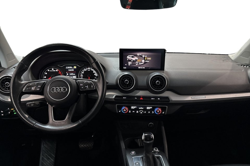 Audi Q2 35 TFSi Prestige S-tr. 5d