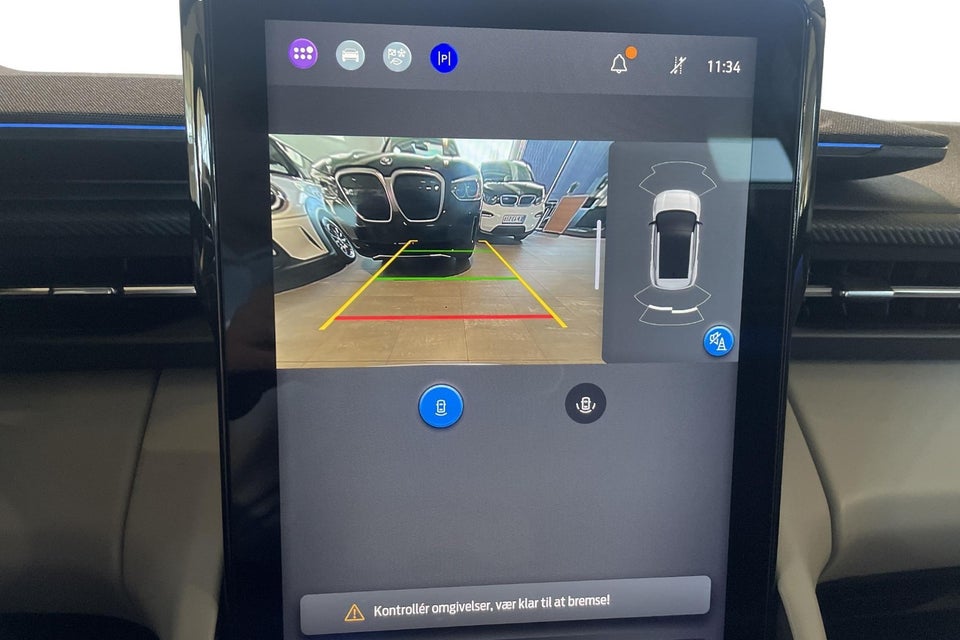 Ford Explorer 77 Premium Extended Range 5d