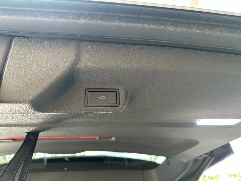 VW ID.Buzz 77 Life SWB 5d