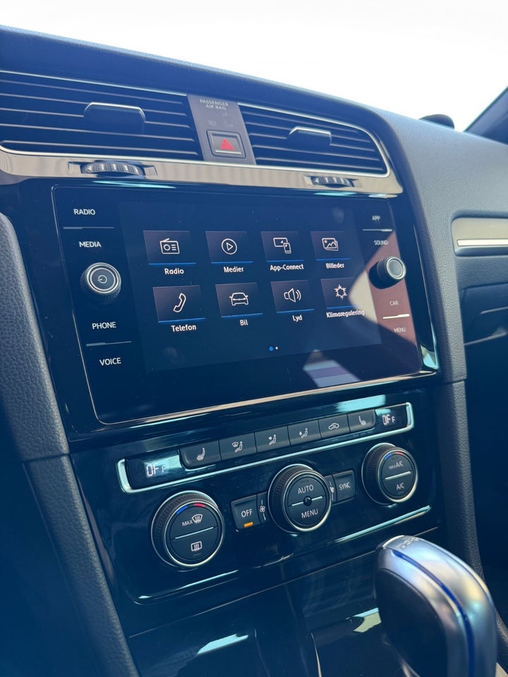VW Golf VII 1,4 GTE DSG 5d