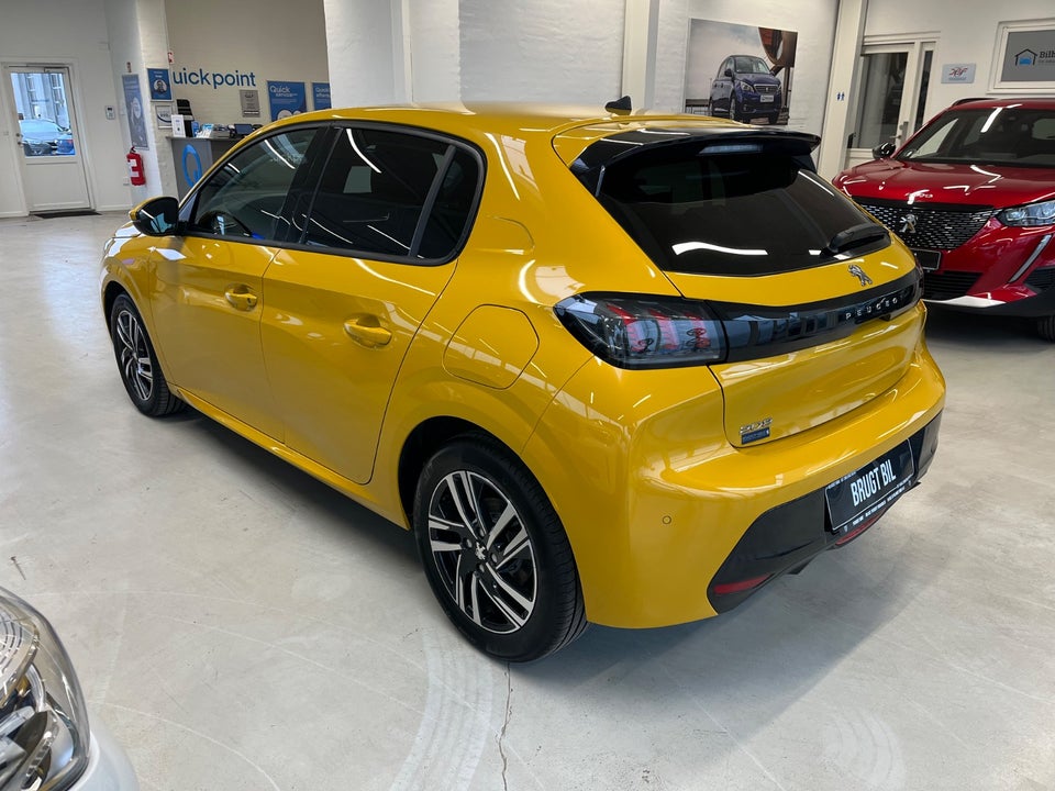 Peugeot 208 1,2 PureTech 100 Allure 5d