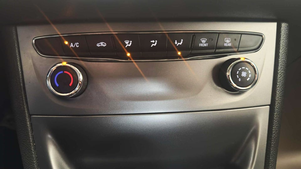 Opel Astra 1,0 T 105 Enjoy 5d