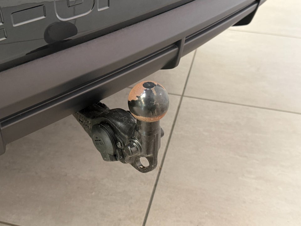 Audi Q4 e-tron 45 S-line quattro 5d
