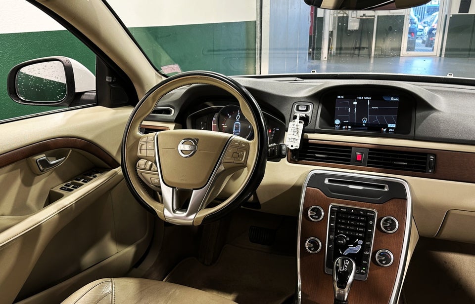 Volvo V70 2,0 D4 181 Momentum aut. 5d