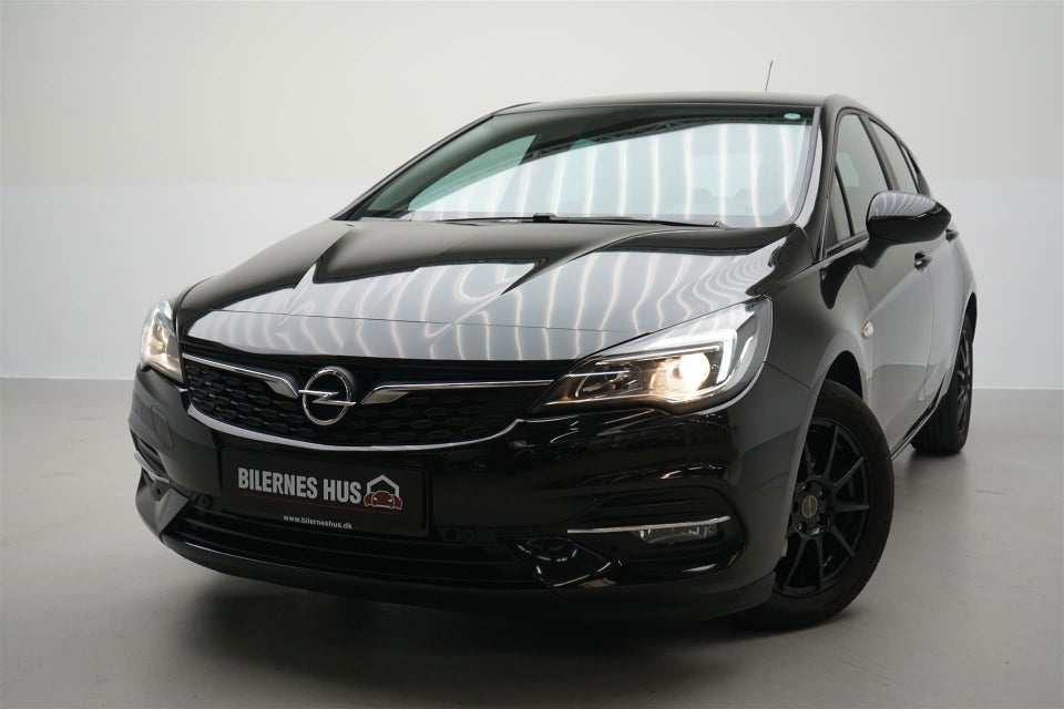 Opel Astra 1,2 T 110 Edition 5d