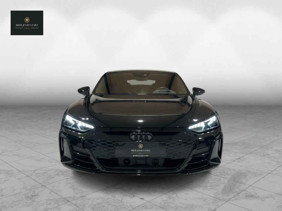 Audi e-tron GT quattro 4d