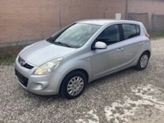 Hyundai i20 1,25 Comfort 5d