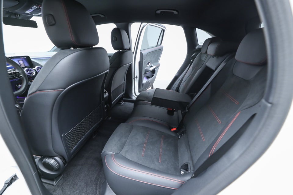 Mercedes EQA250+ AMG Advance 5d