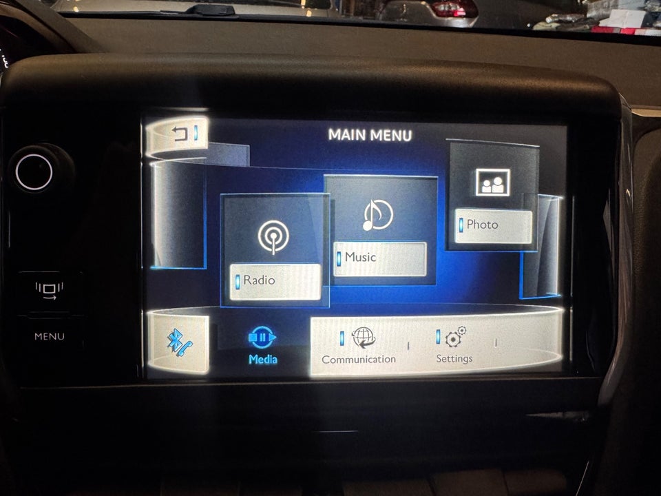 Peugeot 208 1,2 VTi Active 5d