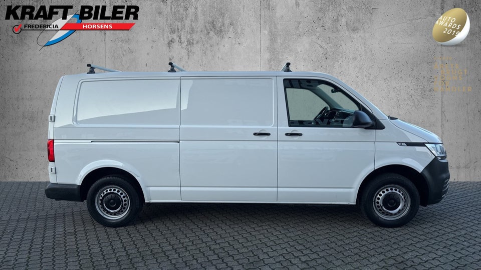 VW Transporter 2,0 TDi 110 Kassevogn lang