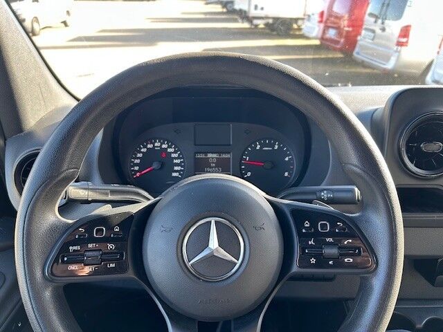 Mercedes Sprinter 319 2,0 CDi A2 Kassevogn aut. RWD