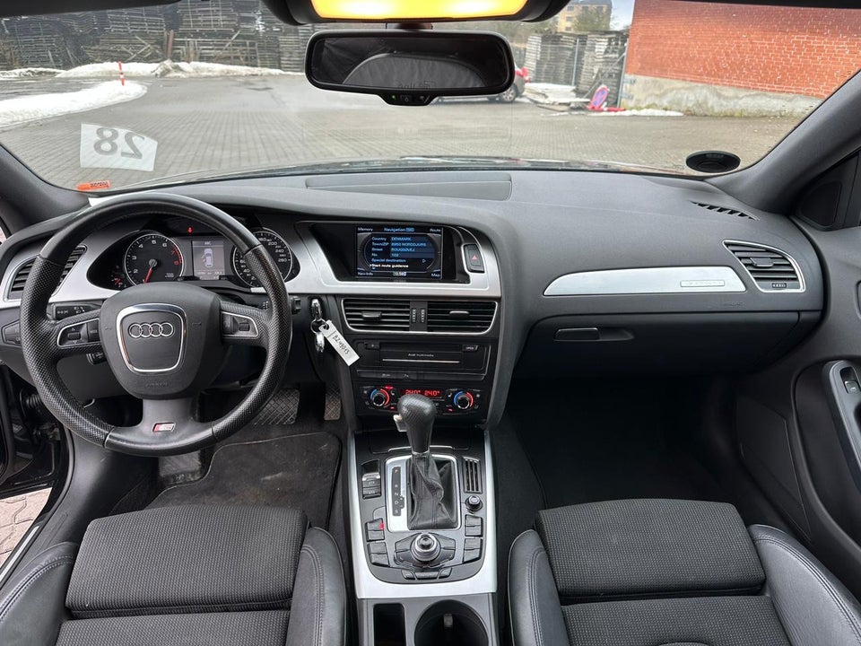 Audi A4 2,0 TFSi 211 Avant quattro S-tr. 5d