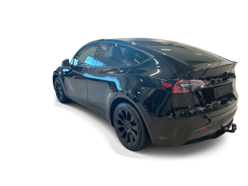 Tesla Model Y RWD 5d