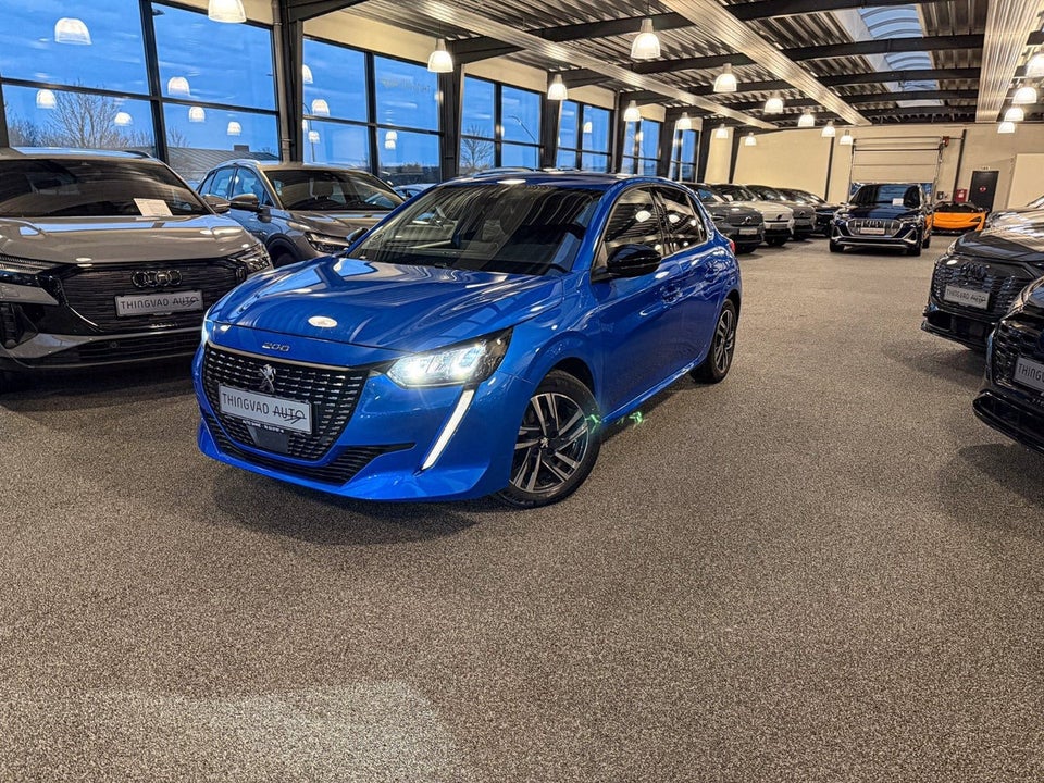 Peugeot 208 1,2 PureTech 100 Allure EAT8 5d