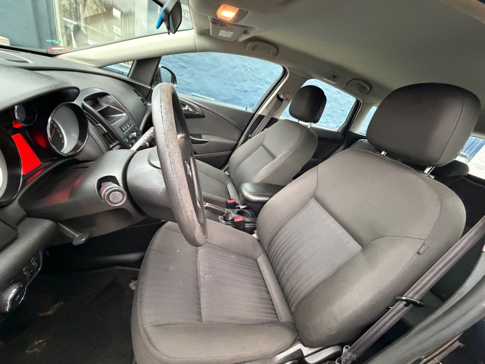 Opel Astra 1,4 T 140 Sport Sports Tourer 5d