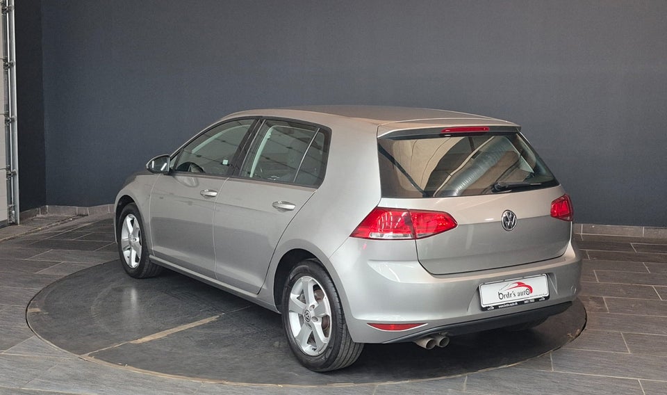 VW Golf VII 1,4 TSi 122 Trendline DSG BMT 5d