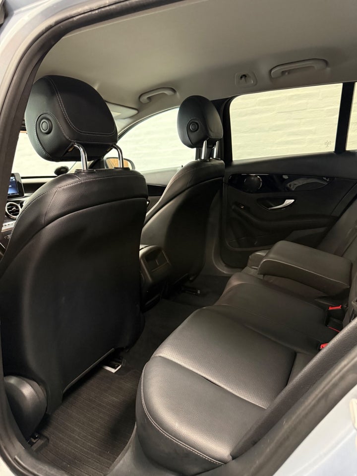 Mercedes C200 d 1,6 Avantgarde stc. 5d
