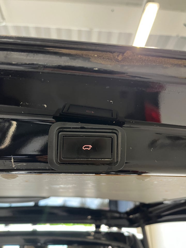 VW Transporter 2,0 TDi 204 Kassevogn DSG lang