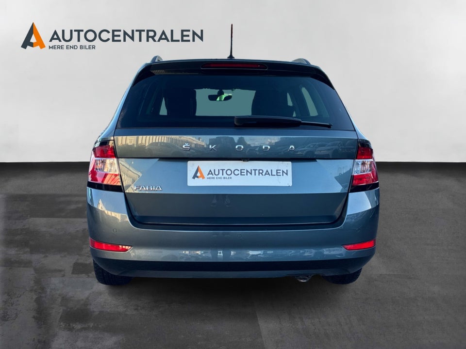 Skoda Fabia 1,0 TSi 95 Life Combi DSG 5d