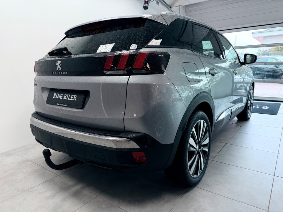 Peugeot 3008 1,5 BlueHDi 130 Selection Pack EAT8 5d