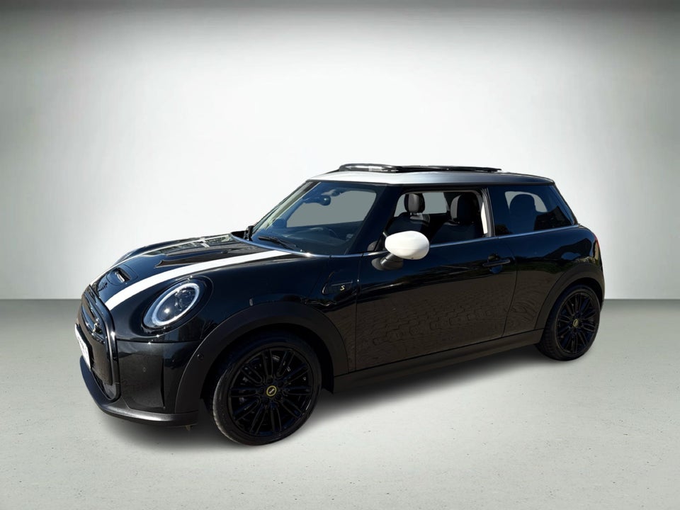 MINI Cooper SE Classic Trim 3d