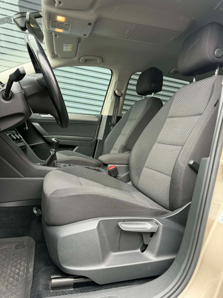 VW Touran 1,2 TSi 110 Comfortline 7prs 5d