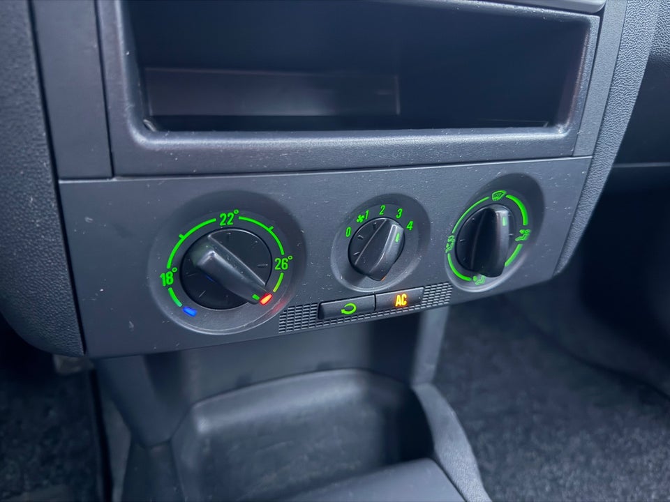 Skoda Fabia 1,4 16V 75 Comfort Combi aut. 5d