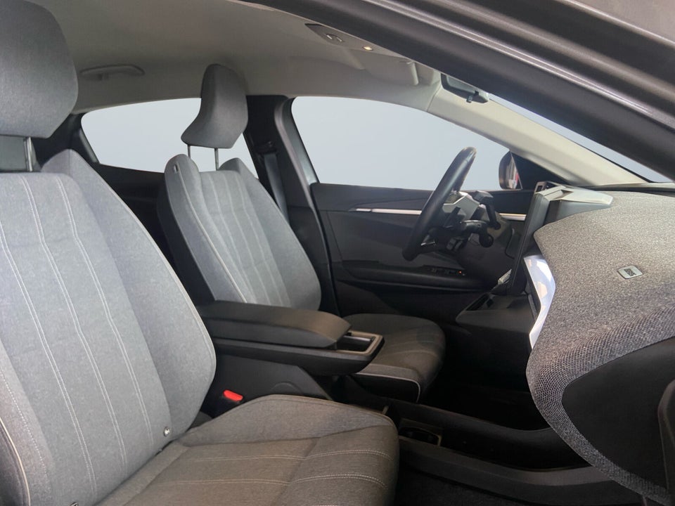 Renault Megane E-Tech 40 Equilibre 5d