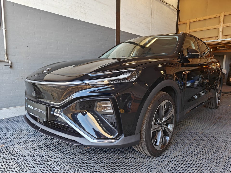 MG Marvel R Luxury 5d