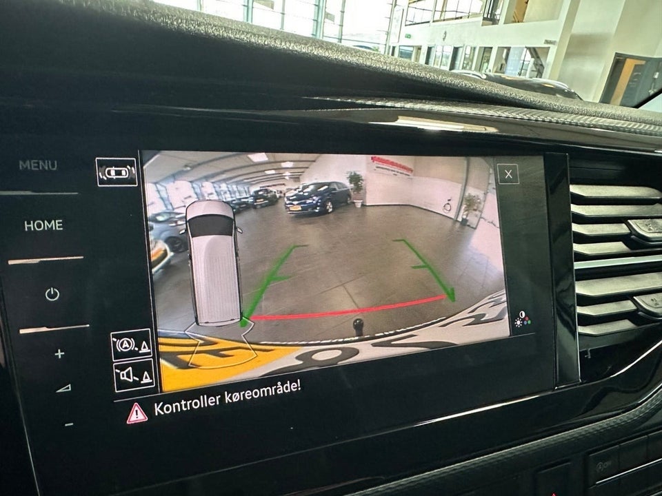 VW Transporter 2,0 TDi 204 Kassevogn DSG lang