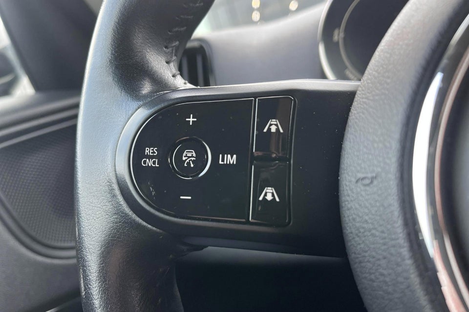 MINI Countryman Cooper SE 1,5 Essential aut. ALL4 5d