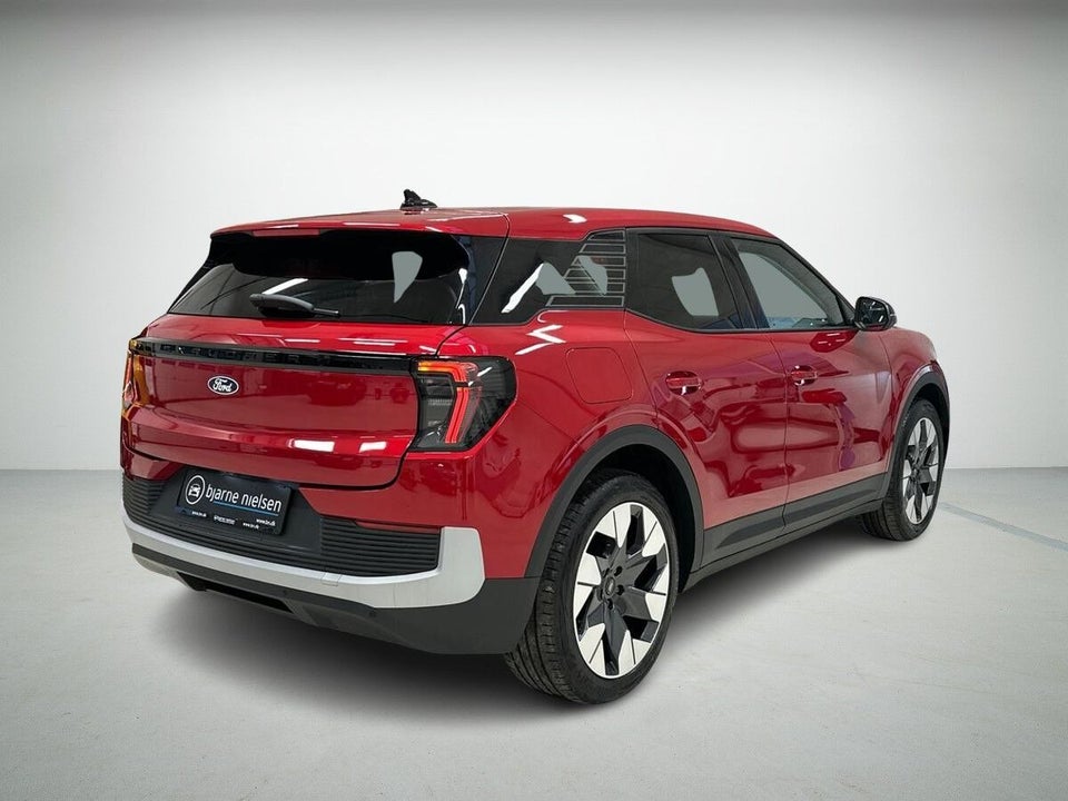 Ford Explorer 82 Premium Extended Range 5d