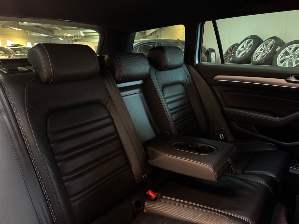 VW Passat 1,4 TSi 150 R-line Variant DSG BMT 5d