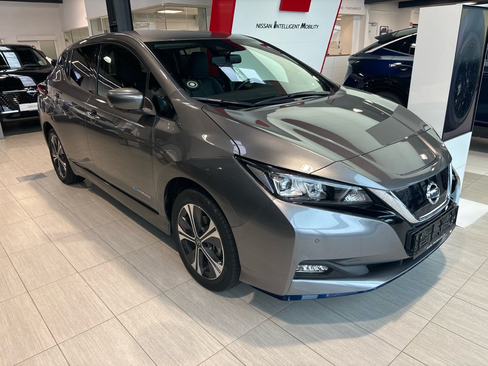 Nissan Leaf 62 e+ Tekna 5d