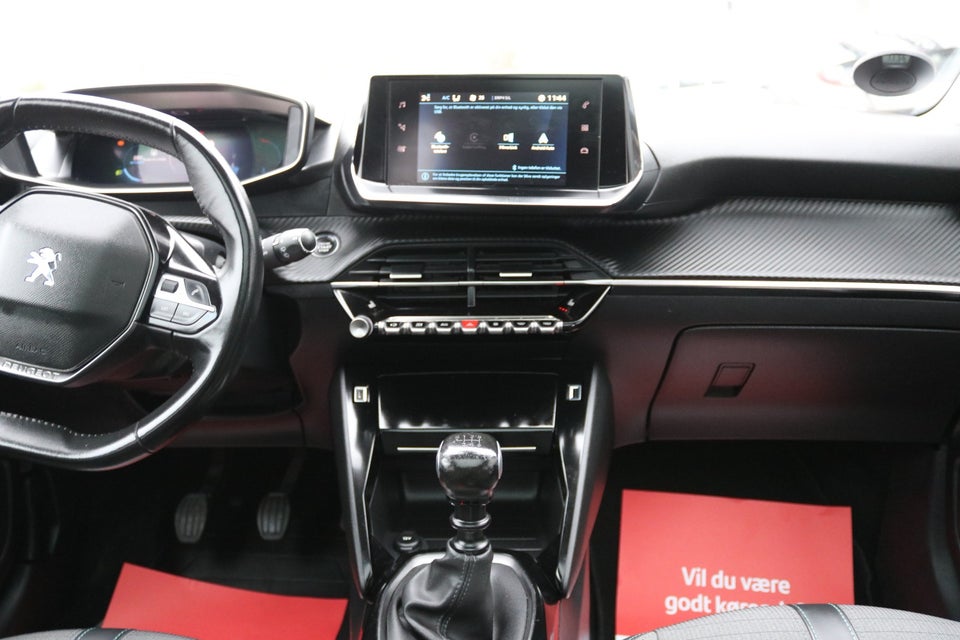 Peugeot 208 1,2 PureTech 100 Allure Sky 5d