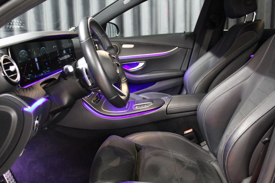 Mercedes E300 e 2,0 AMG Line stc. aut. 5d