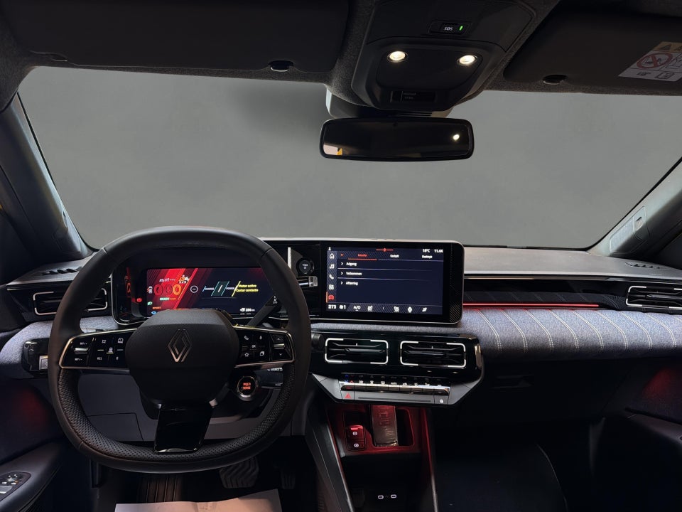 Renault 5 E-Tech 52 Iconic 5d