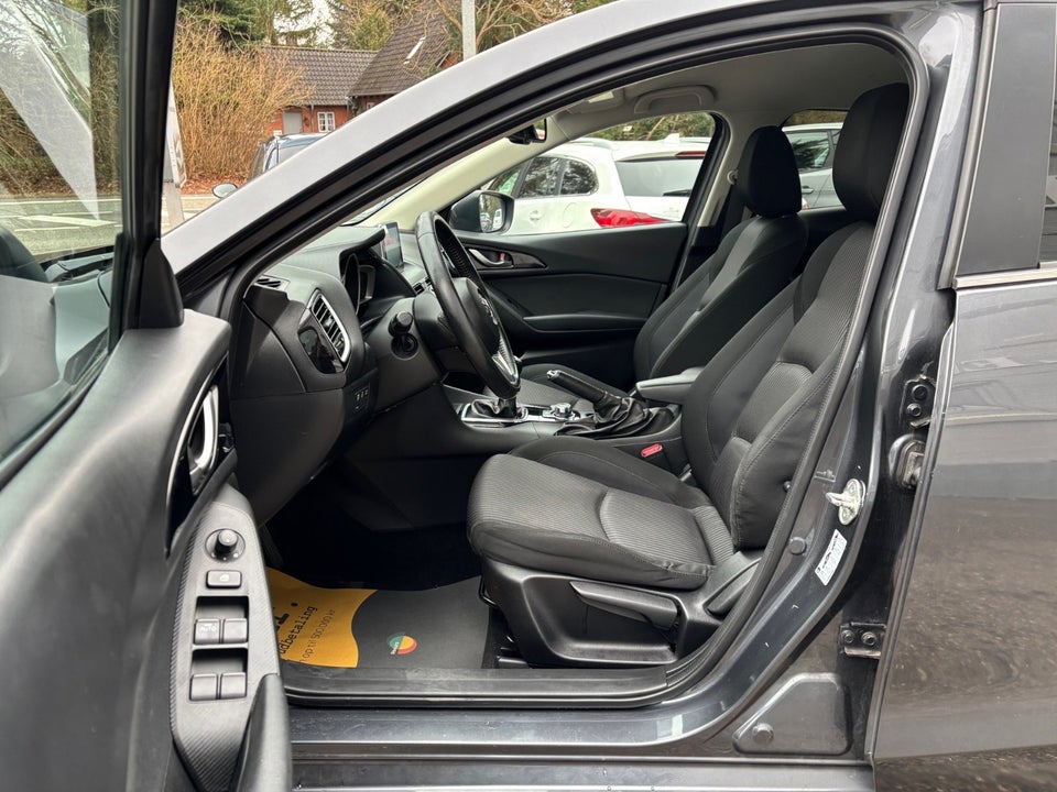 Mazda 3 2,0 SkyActiv-G 120 Vision 4d