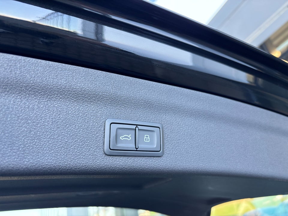 Audi A6 50 TFSi e Sport Prestige Avant quattro S-tr. 5d