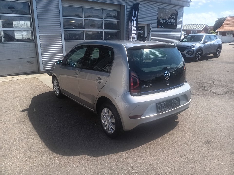 VW e-Up! Move Up! 5d