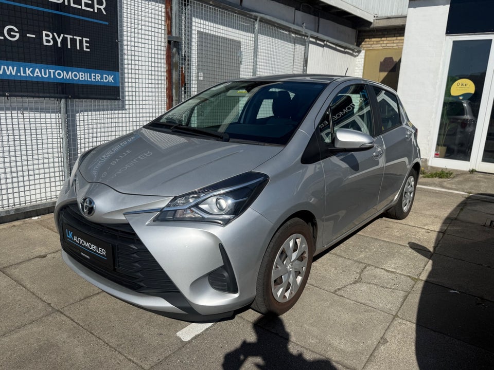 Toyota Yaris 1,0 VVT-i T2 5d