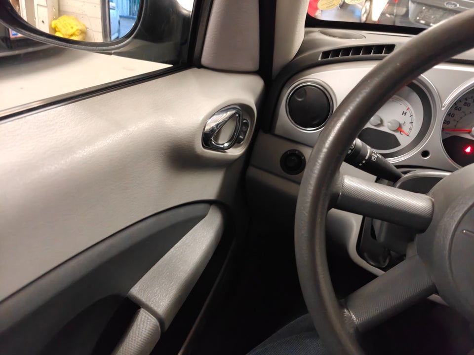 Chrysler PT Cruiser 1,6 Classic 5d