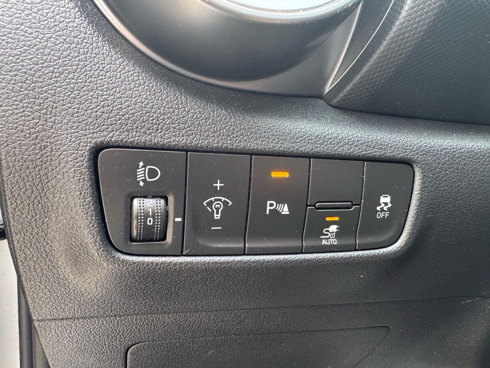 Hyundai Kona 64 EV Advanced Premium 5d