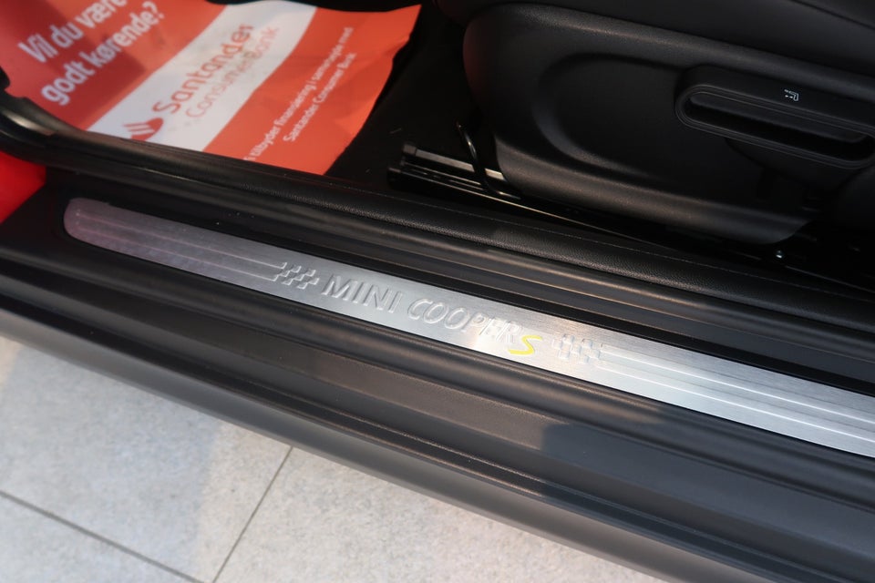 MINI Cooper SE Classic Trim 3d