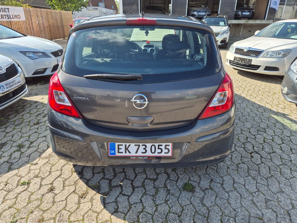 Opel Corsa 1,0 12V Enjoy 5d